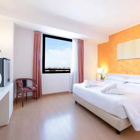 ホテル Ibis Styles Vintage 4*